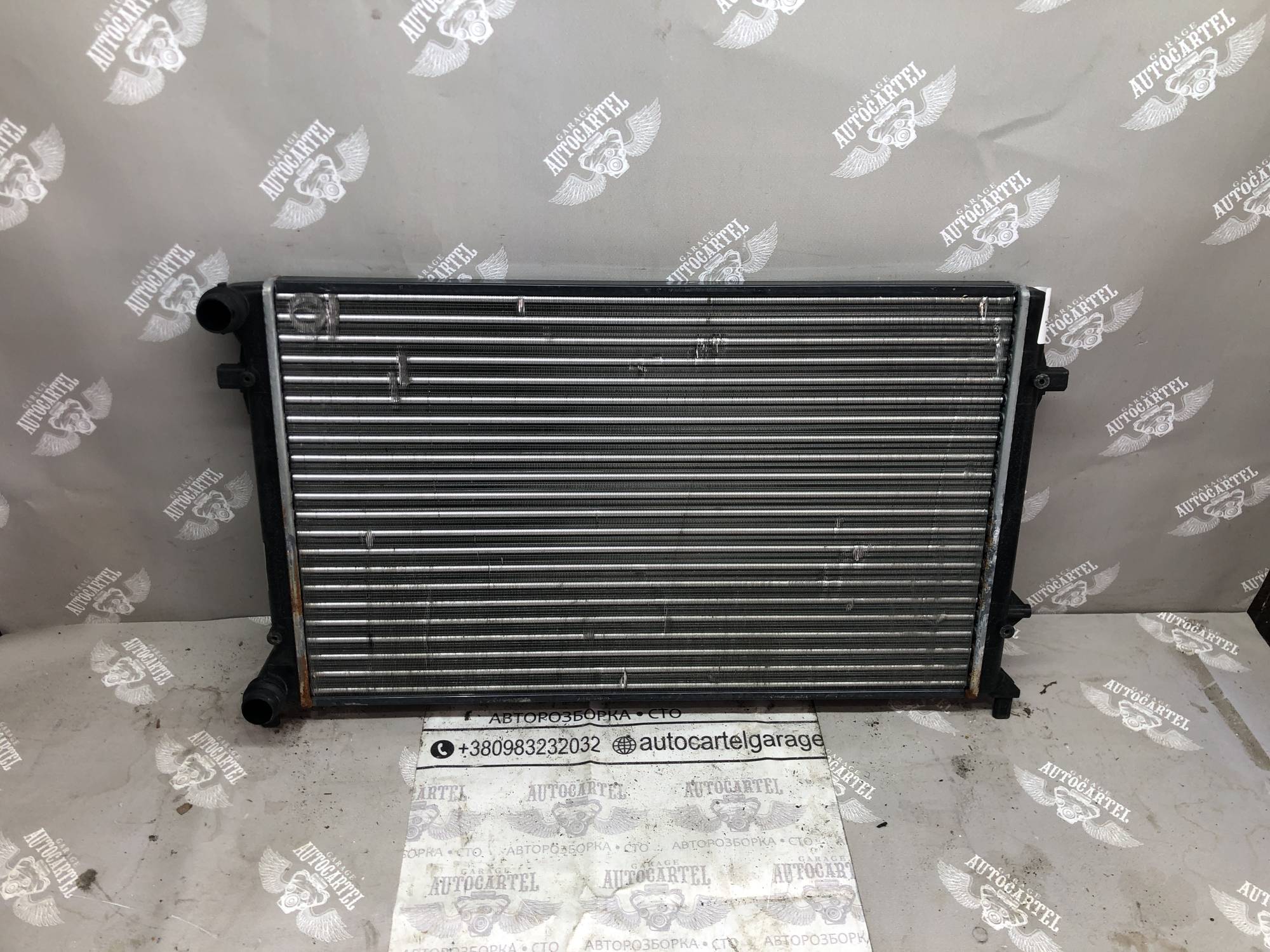 Радіатор охолодження volkswagen golf 5 21513275