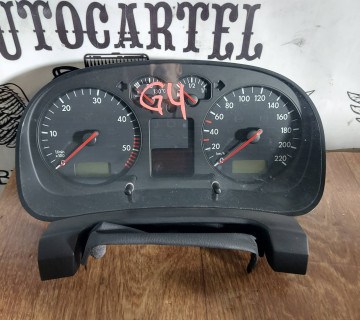 Щиток приладів VW Golf 4 1J0920822B