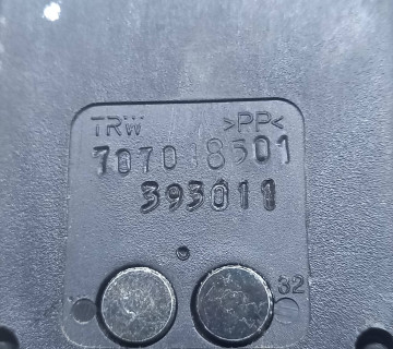 Замок реміня безпеки зад лівий BMW X5 E53, 707018501