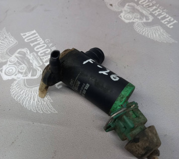 Насос омивача Toyota Yaris 2 моторчик, насос омивача 8533060190
