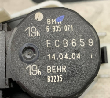 Моторчик пічки вентиляції Bmw e65 e66 6935071