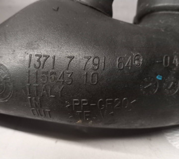 Повітропровід BMW 3 (E90/E93) 2005-2013 13717791646