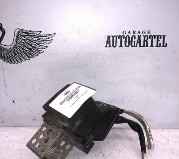 Реостат резистор вентилятора 9662240180 Peugeot 307 308 5008
