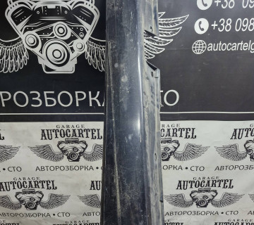 51777178122 Бокова накладка поріг права BMW 3 E90, E91 2005-2011