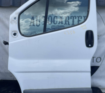 Двері передні ліві Renault Trafic 21105258