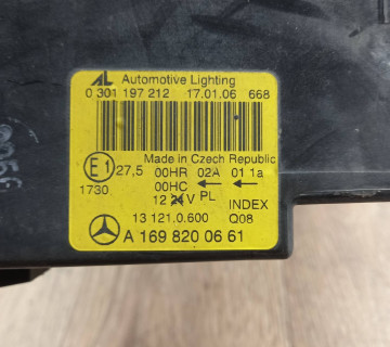 Фара передня права з лінзою Mercedes-Benz A-Class W169 A1698200661