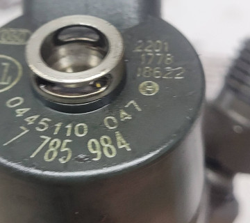 Форсунка паливна дизель Bosch 0445110047 BMW M57D30