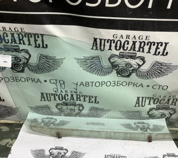 Скло дверки передньої правої BMW 3 E46 43r-001582, 21803307
