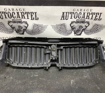 Решітка радіатора BMW G30 G31 187156-10