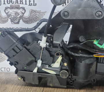 3m5ar21812ge Замок двері передній правий Ford focus