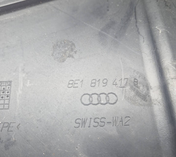 8e1819417b Декоративна накладка під лобове скло жабо Audi A4 B6 2001-2004