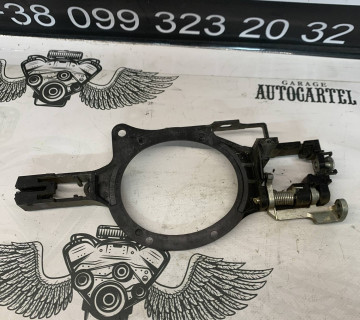 Ручка кронштейн передніх лівих дверей Mitsubishi Outlander XL 2006-2012 5716A307